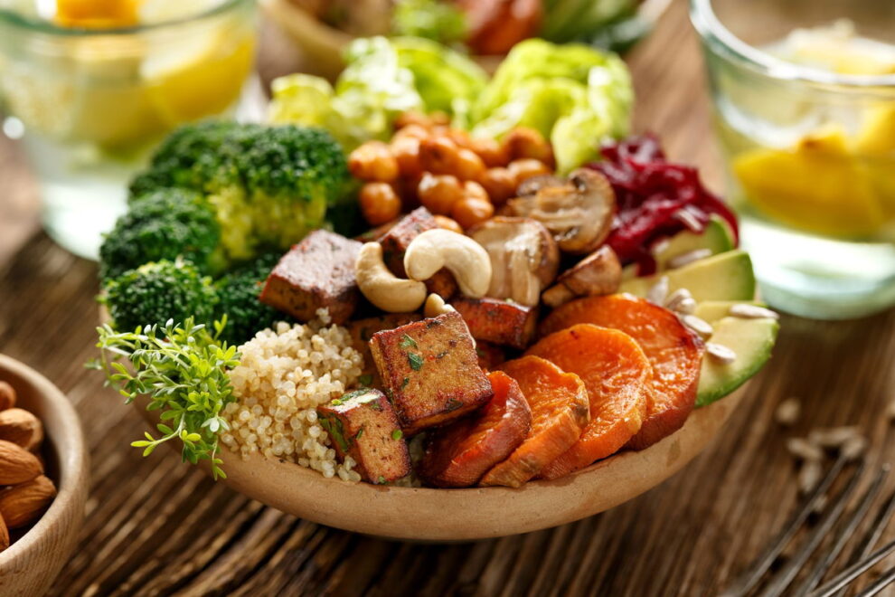 Dieta plant-based: benefícios, como fazer e cardápio